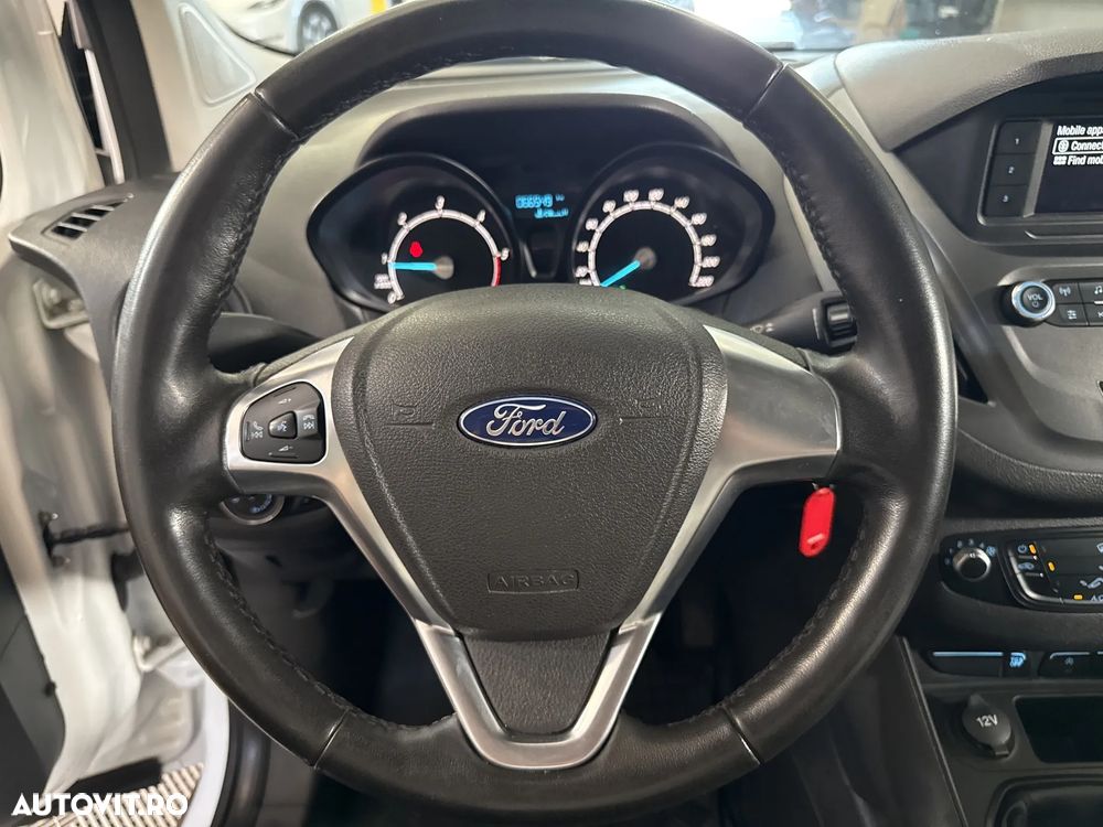 Ford Courier - 15