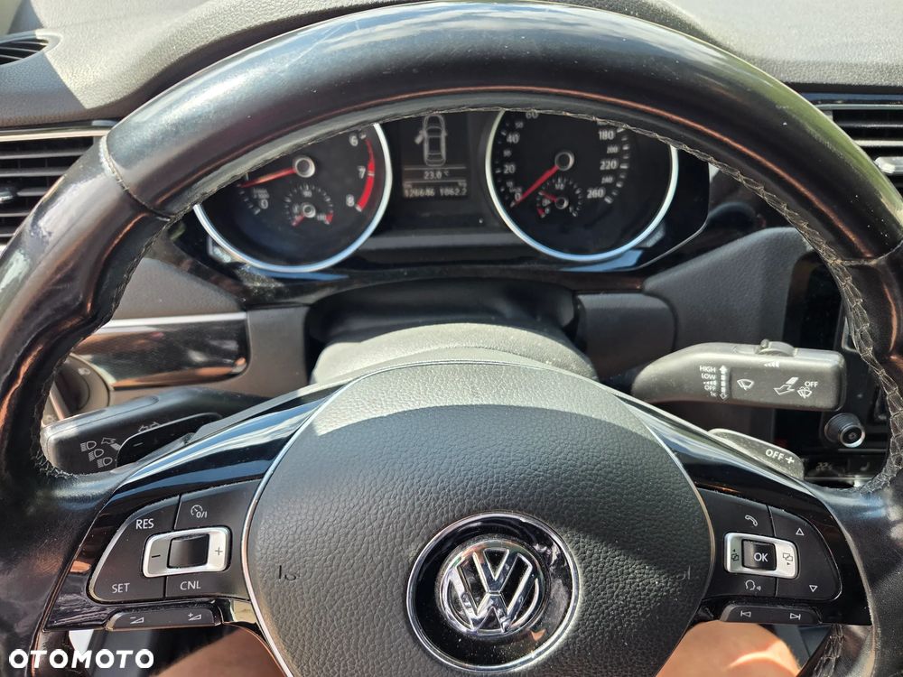 Volkswagen Jetta 1.4 TSI DSG BlueMotion Technology - 37