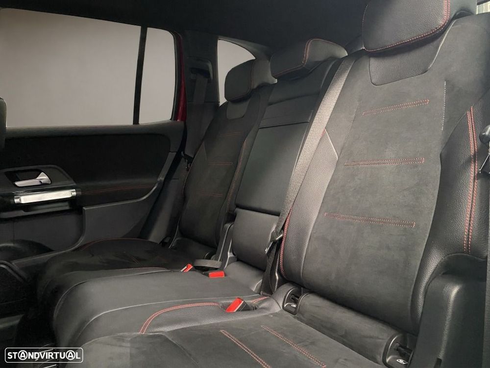 Mercedes-Benz GLB 200 AMG Line - 14