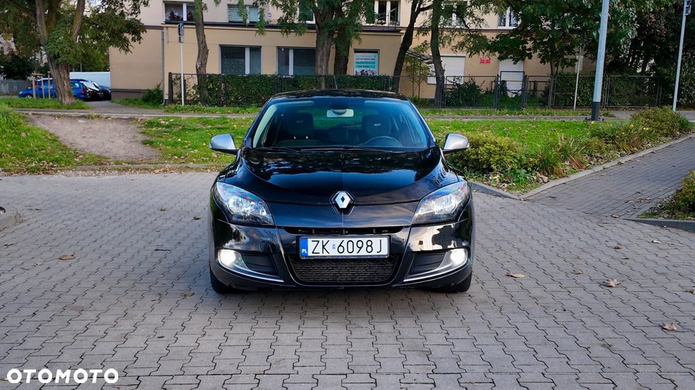 Renault Megane 2012 photo 2