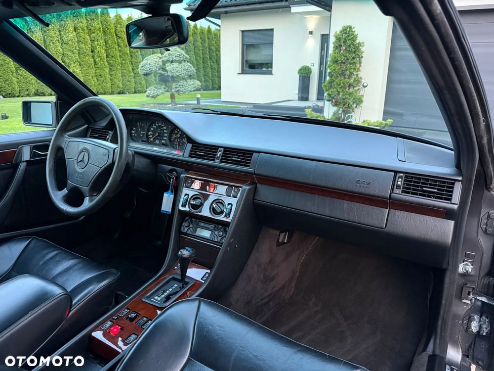 Mercedes-Benz W124 (1984-1993) - 18