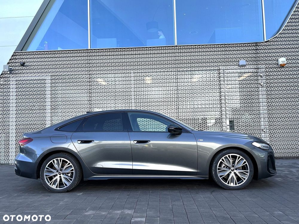 Audi A5 Limousine - 11