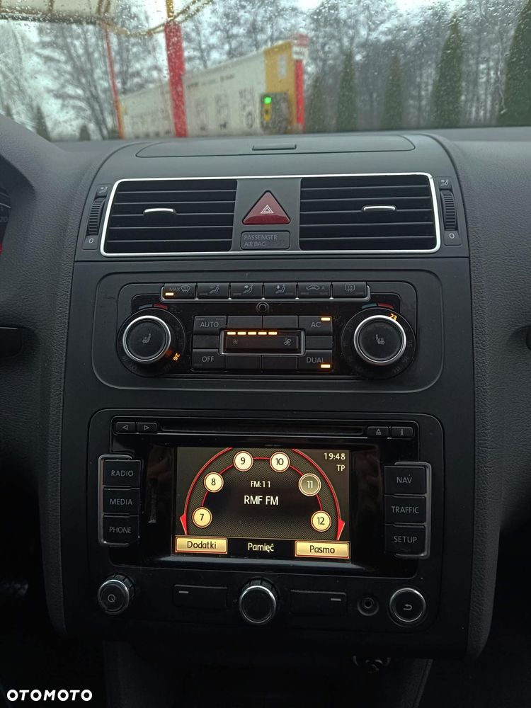 Volkswagen Touran 1.6 TDI DPF BlueMotion Technology Comfortline - 11