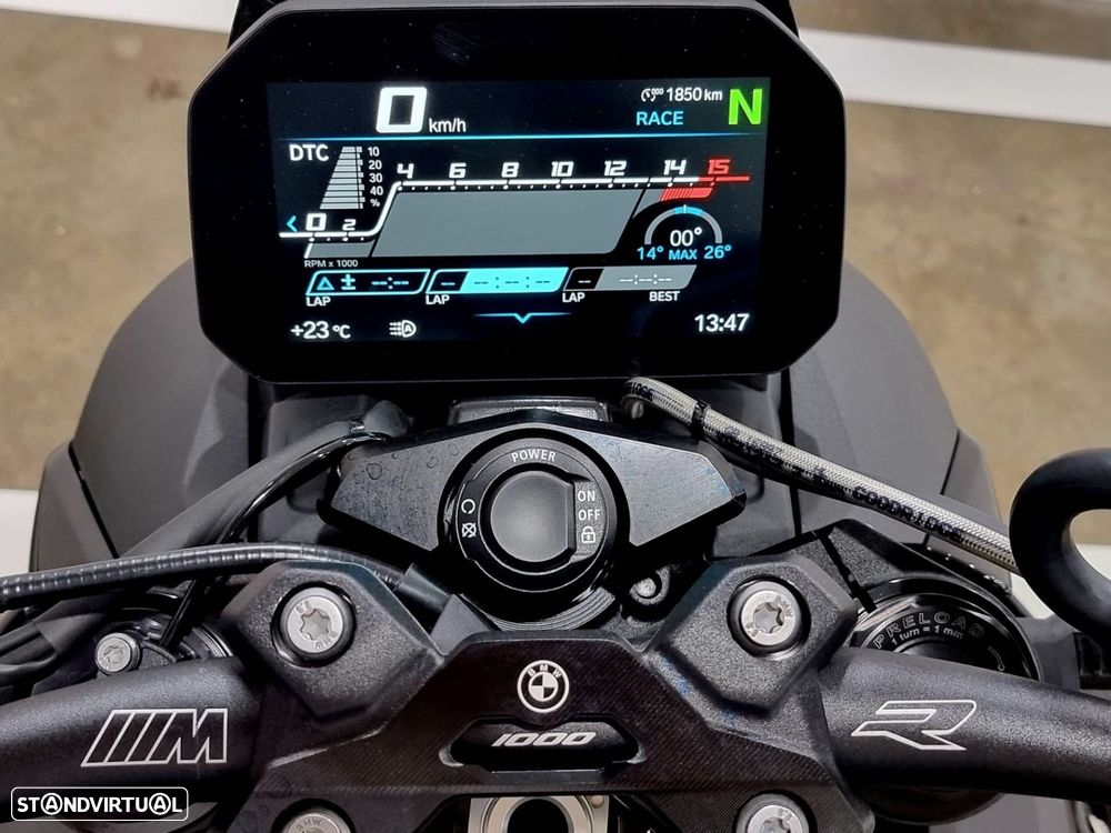 BMW M 1000 R M Motorsport - 10