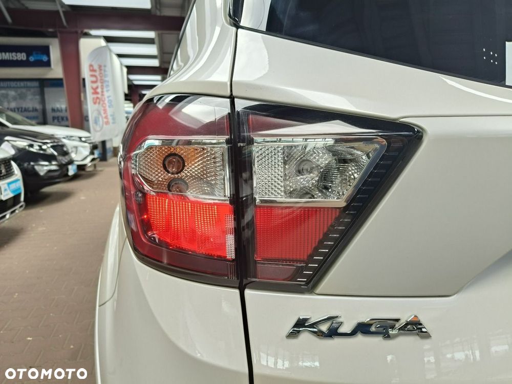 Ford Kuga 2.0 TDCi AWD ST-Line - 14