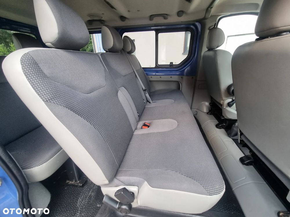 Opel Vivaro - 21