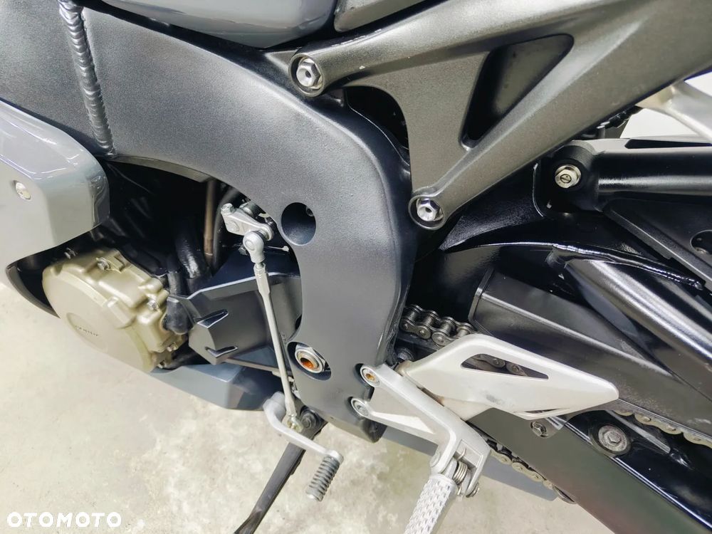 Honda CBR - 22