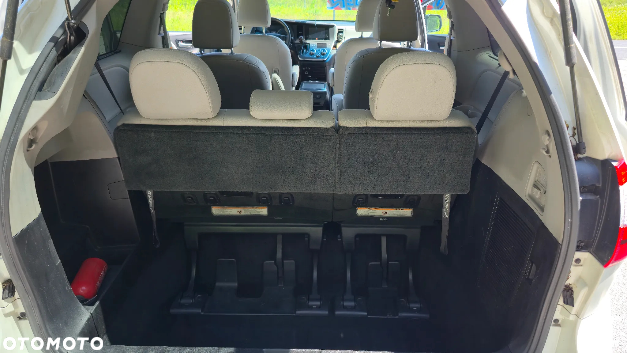 Toyota Sienna 3.5 V6 XLE AWD - 15