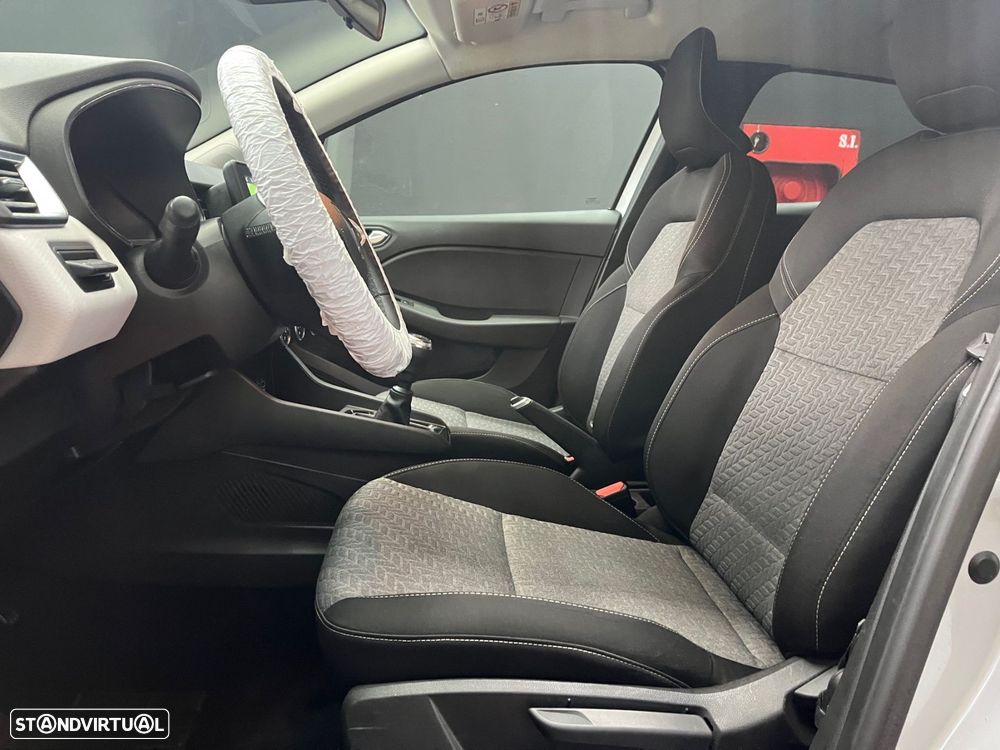 Renault Clio 1.0 TCe Limited Bi-Fuel - 8