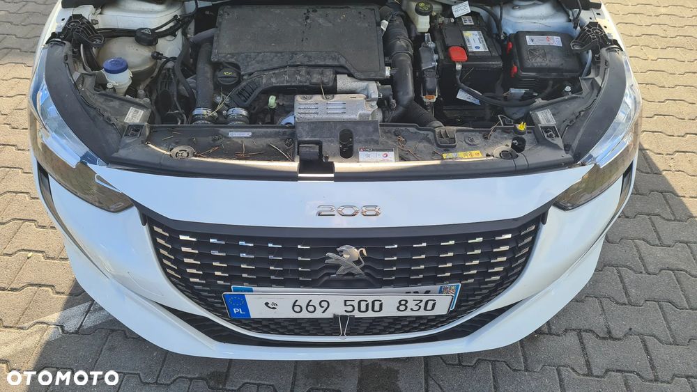 Peugeot 208 - 9