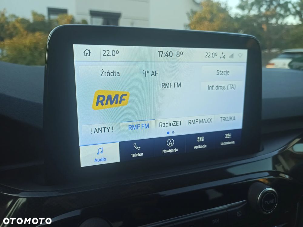 Ford Kuga 2.0 EcoBlue 4x4 ST-LINE X - 23