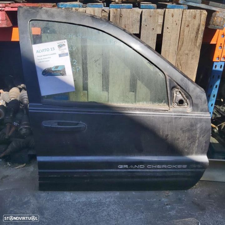Porta frente direita Grand Cherokee 2001 preta - 1