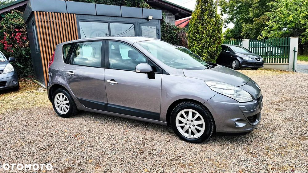 Renault Scenic 1.6 16V Tech Run Euro5 - 9