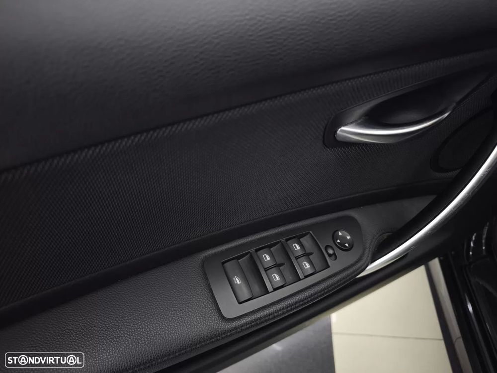 BMW 118 d Cabrio - 23