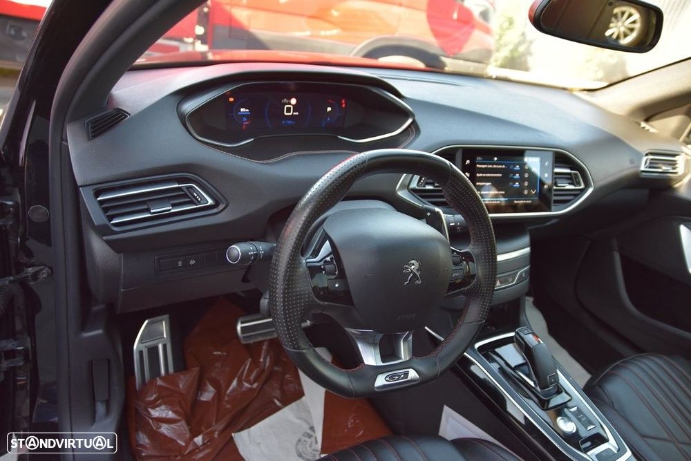 Peugeot 308 SW 1.5 BlueHDi GT EAT8 - 17