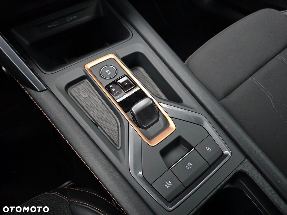 Cupra Formentor 1.5 eTSI mHEV DSG - 25