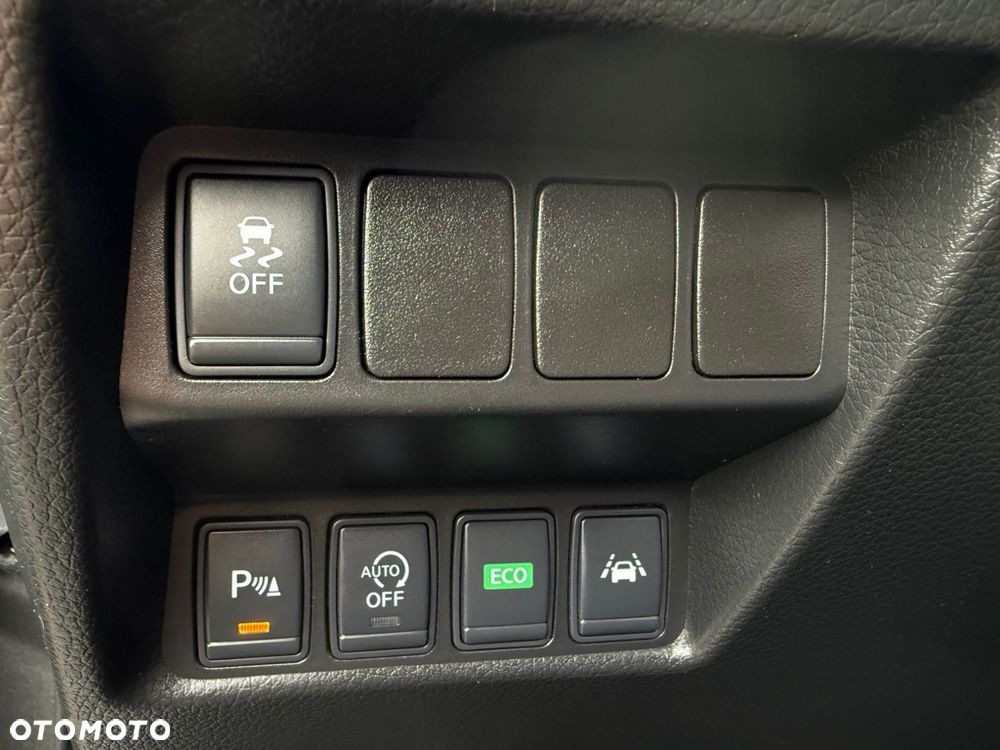 Nissan Qashqai 1.2 DIG-T Xtronic 360 - 22