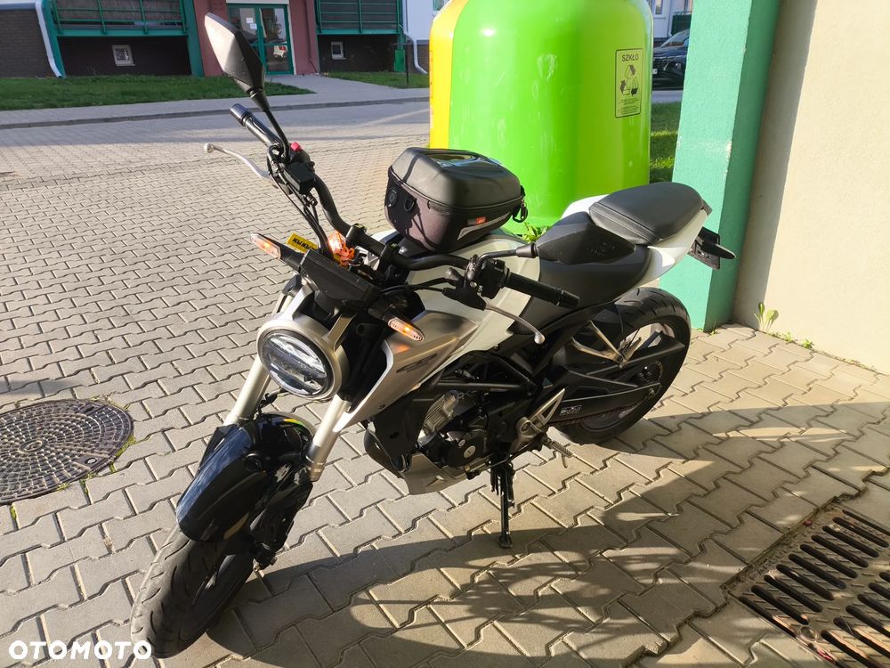 Honda CB - 7