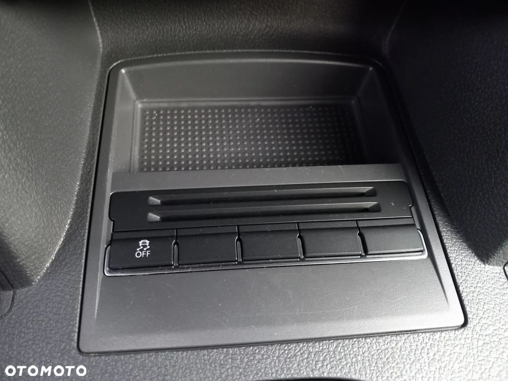 Volkswagen Touran 1.4 TSI EcoFuel Comfortline - 25