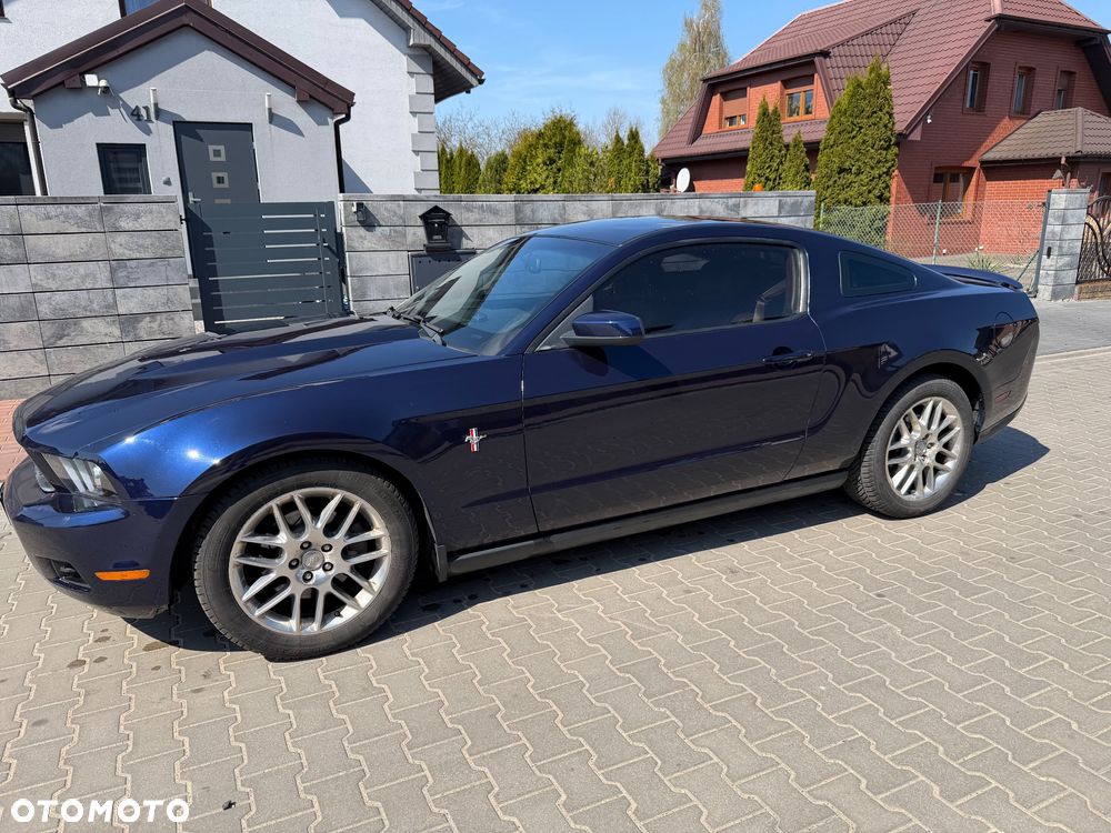 Ford Mustang 3.7 V6 - 24