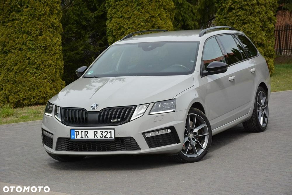 Skoda Octavia 2.0 TSI RS 230 DSG - 2
