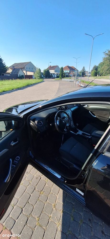 Ford Mondeo 1.6 Titanium - 14