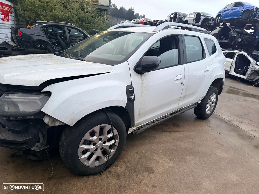DACIA DUSTER 1.5 BLUEDCI 4X4 DE 2022 EM FIM DE VIDA (CENTRO DE ABATE) - 3