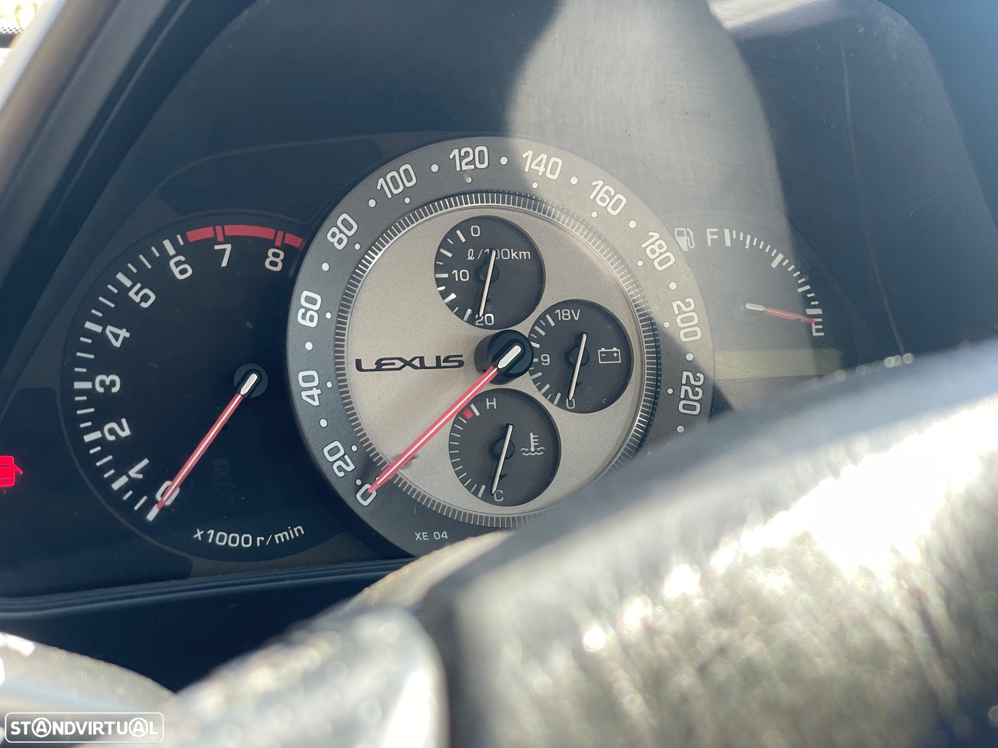 Lexus IS 200 Standard - 5