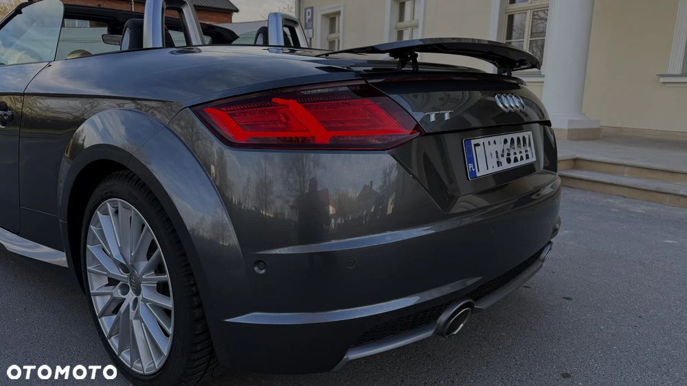 Audi TT Roadster - 9