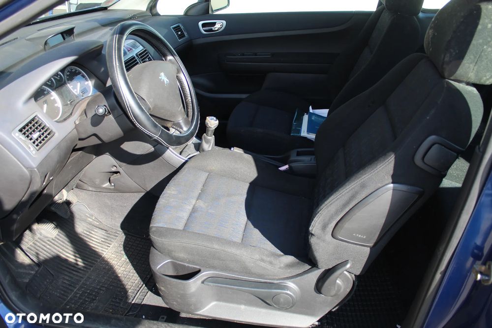 Peugeot 307 - 8