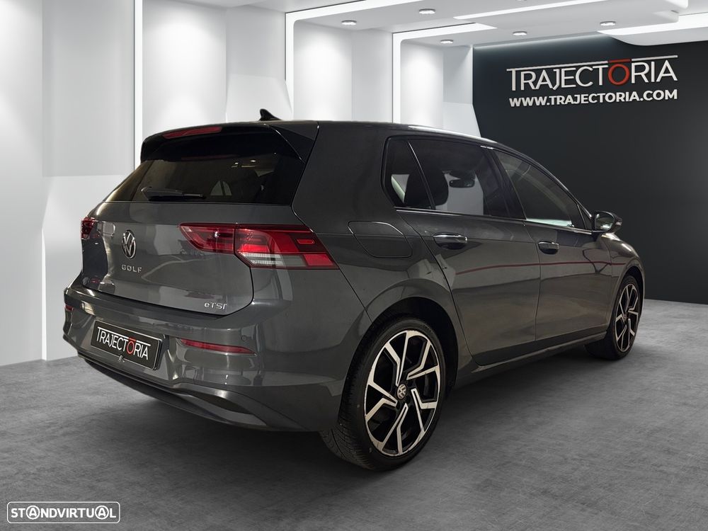 VW Golf 1.0 eTSI Life DSG - 2