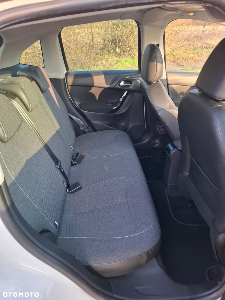 Citroën C3 1.2 PureTech Exclusive - 7