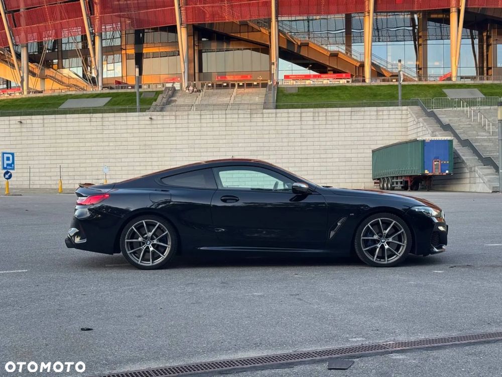BMW Seria 8 - 5