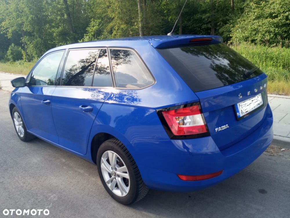 Skoda Fabia 1.0 TSI Ambition - 2
