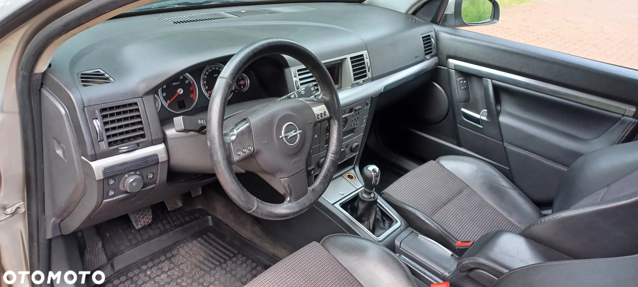Opel Vectra GTS 1.8 - 13