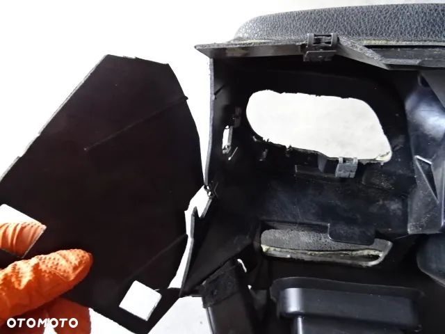 BOCZEK BOCZKI DRZWI TYŁ MERCEDES W203 KOMBI NR296 - 11