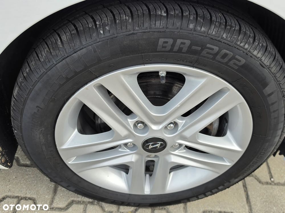Hyundai i30 1.6 Classic - 16