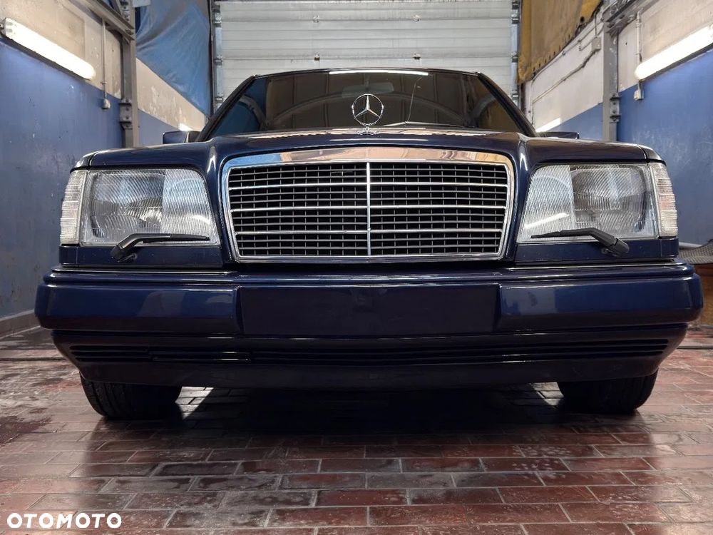 Mercedes-Benz Klasa E - 3
