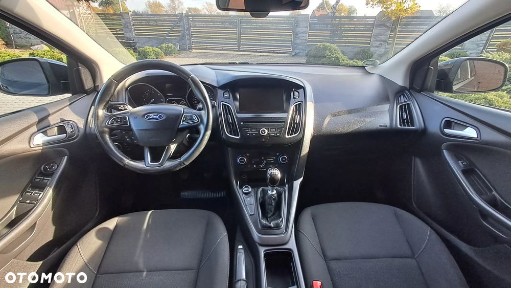 Ford Focus - 9