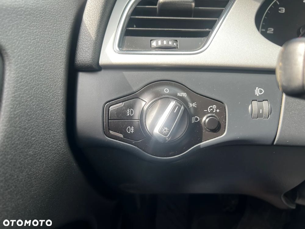 Audi A4 Avant 2.0 TDI 120g DPF Attraction - 23