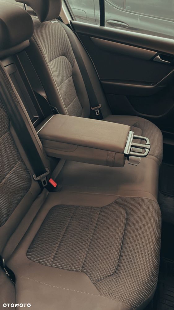 Volkswagen Passat 1.4 TSI BMT Comfortline - 7