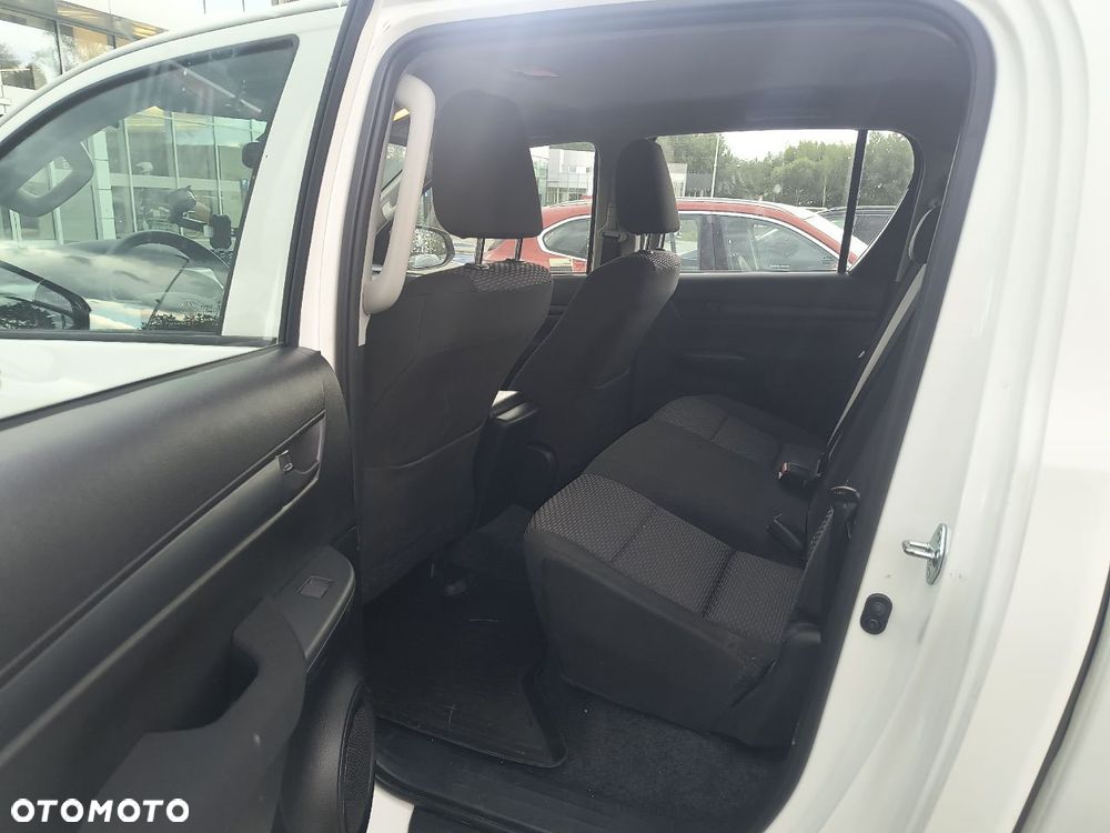 Toyota Hilux 2.4 D-4D Double Cab DL 4x4 - 18