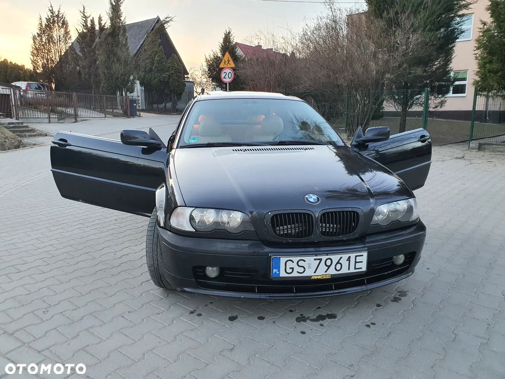 BMW Seria 3 323Ci - 10