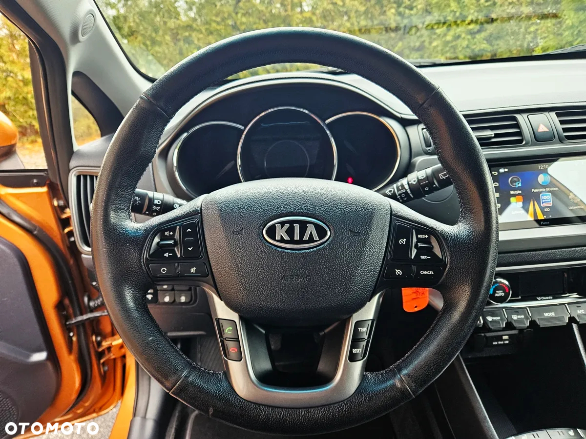 Kia Rio - 35