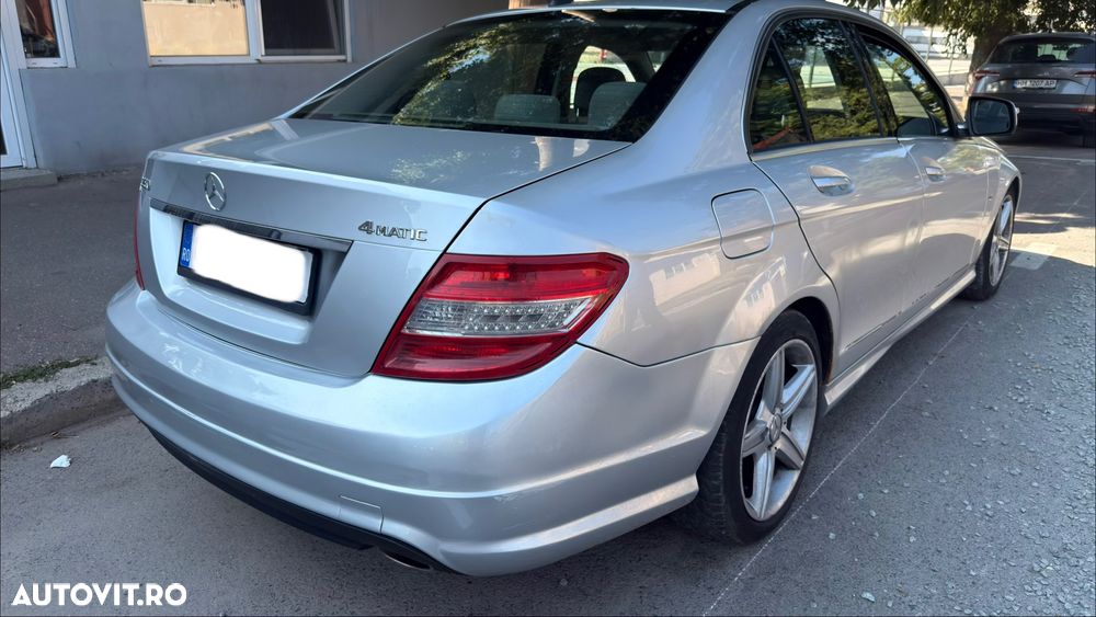Mercedes-Benz C 280 4-Matic - 7
