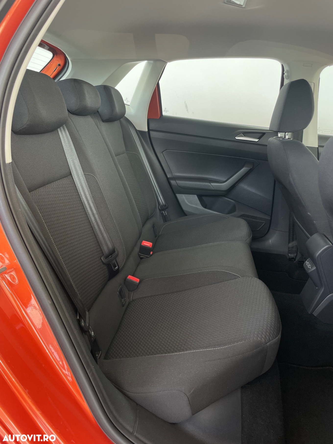 Volkswagen Polo 1.0 TSI DSG Comfortline - 32
