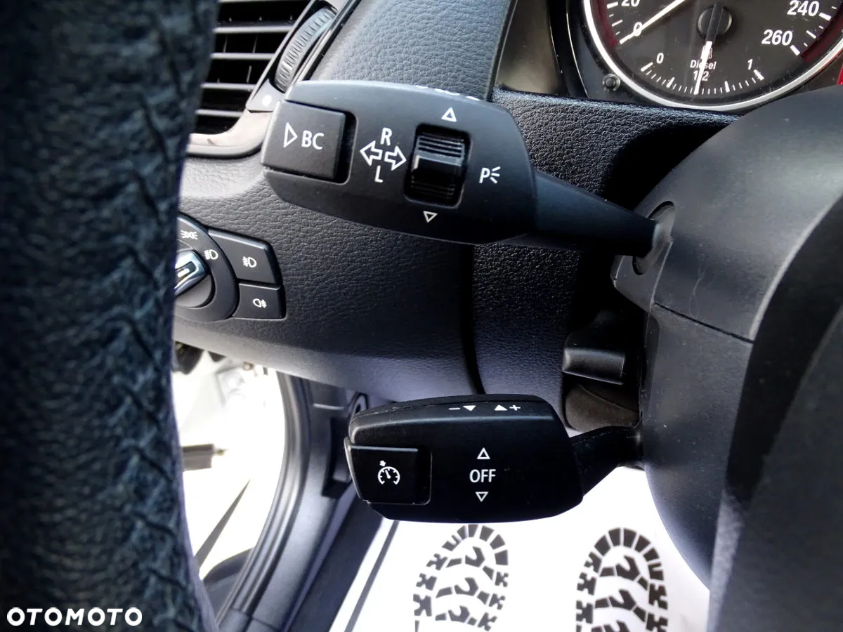 BMW X1 sDrive20d EfficientDynamics - 16
