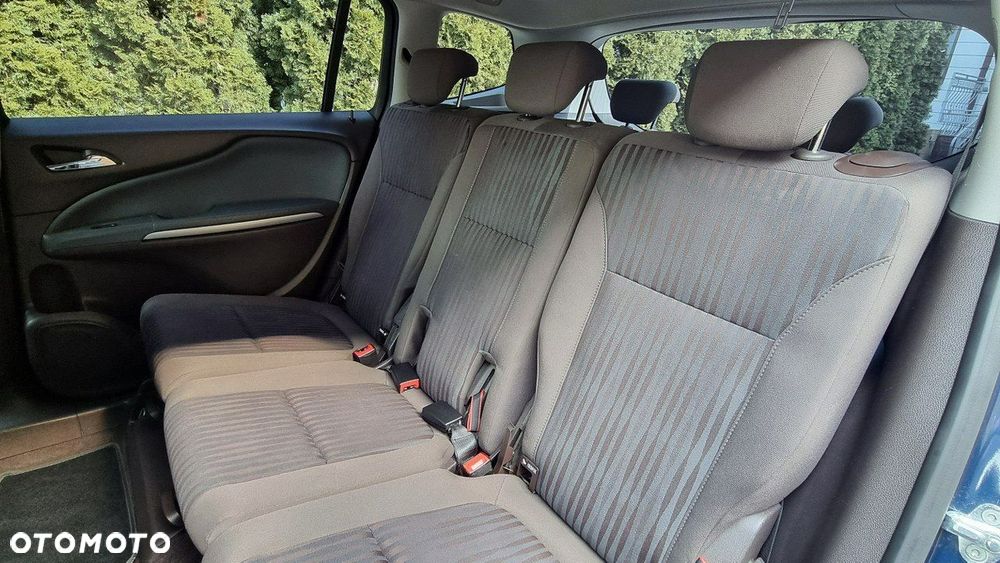 Opel Zafira - 18