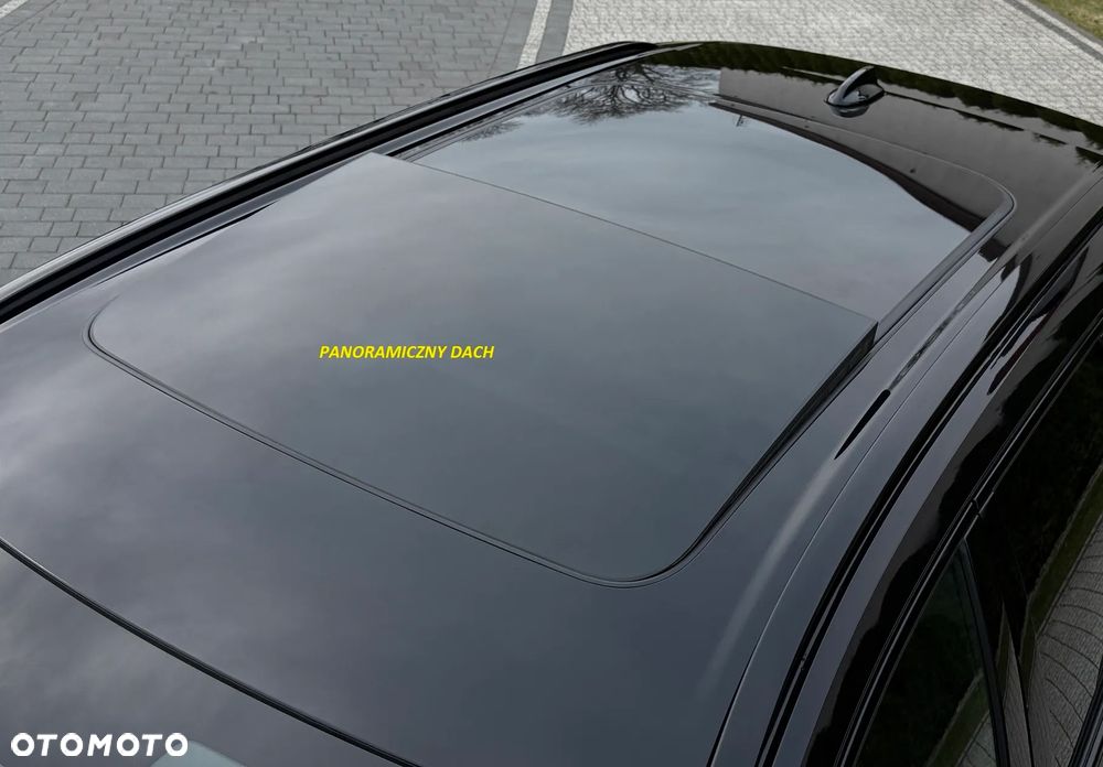 Volvo XC 60 B4 B Plus Dark - 36
