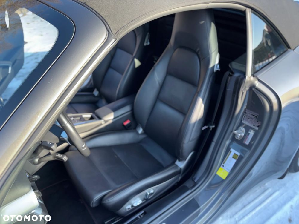 Porsche 911 Carrera S PDK - 24